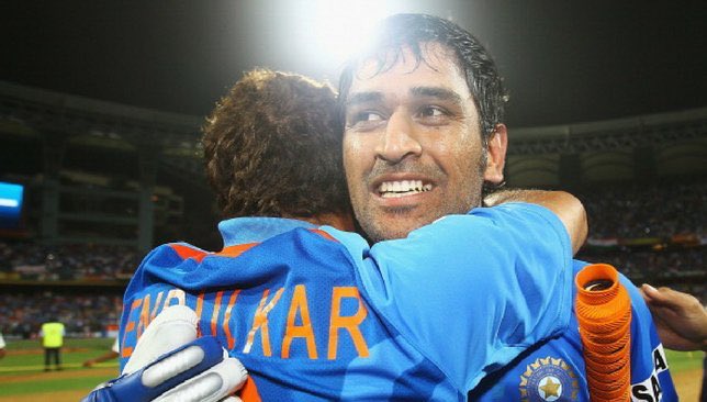 its1aditya's tweet photo. Happy birthday Captain!
Thanks for amazing memories
We will cherish this moment forever till we are alive
This world cup 2011 was special
#HappyBirthdayDhoni #MSDhonibirthday #MSDhoni𓃵 https://t.co/Y5bcWrcE8M