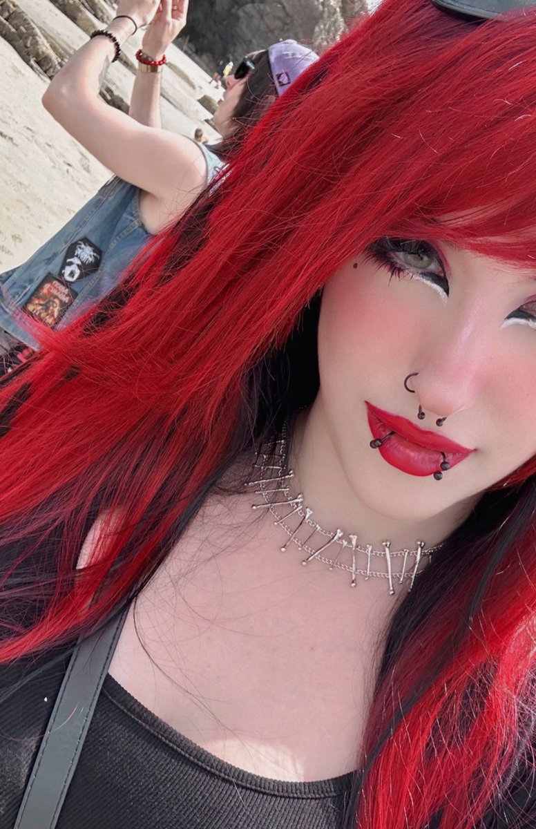 ✨🩸🏰ཐི𝓢𝓪𝓲𝓻𝓮𝓱𝓷ཋྀ🏰🩸✨ tweet media