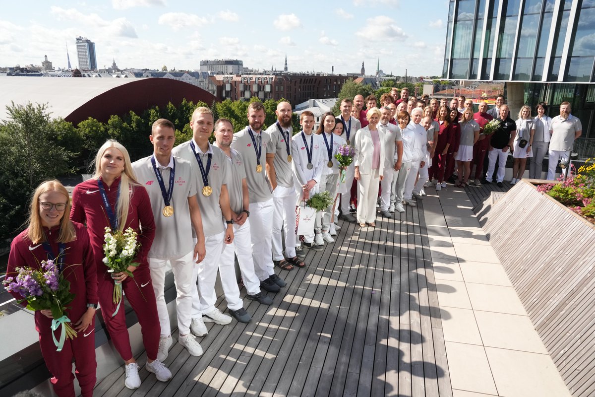 🇱🇻 sportisti turpina sagādāt mums svētkus! Sveicām Eiropas III spēļu dalībniekus. Latvijai – 3 zelta, 2 sudraba un 2 bronzas medaļas! Augstu vērtēju Latvijas sportistu un treneru mērķtiecību un neatlaidību. Viņi iedvesmo mūs katru darīt vairāk un labāk. Lepojamies! 📸: E. Pālēns
