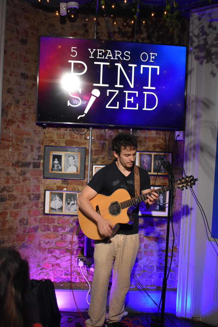 Pint-Sized Performances tweet media