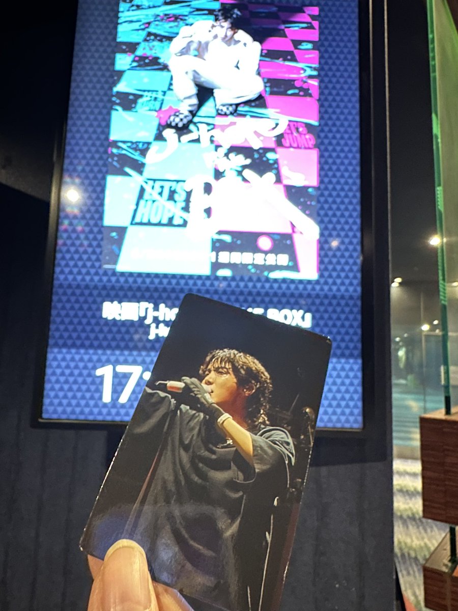 wintersleep1230's tweet photo. だいよんだん👍
#jhopeINTHEBOX #BTSsolodocumentaries https://t.co/g425BEB6My