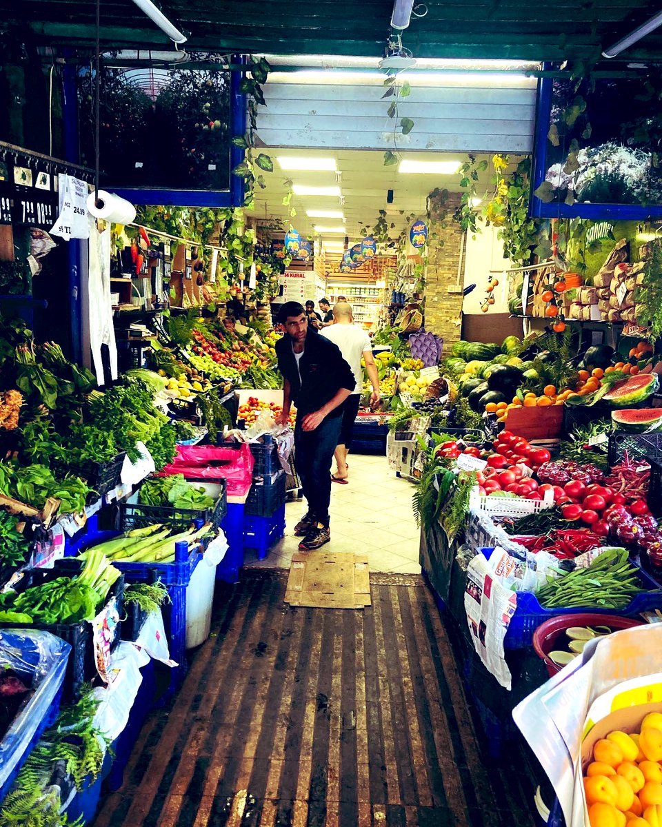 lyosapp's tweet photo. Kadikoy neighbourhood of Istanbul Turkey 🇹🇷 #kadikoy #istanbul #turkey #nomad #backpackingeurope #backpackingasia #travelphotography #liveyourownstory https://t.co/QjngvsgL4p