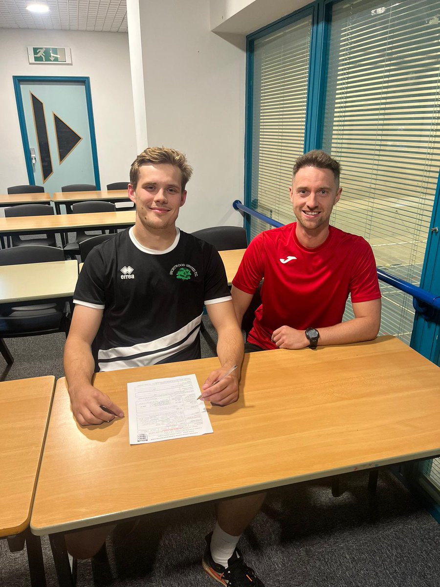 ShortwoodUtdFC's tweet image. 🔴Skipper stays!🔴 The Club are absolutely thrilled to announce that Joe Tryner is staying with the club and will remain as Club Captain, for the forthcoming season. This is brilliant news and we look forward to Tryner leading the Wood this season. 🌳