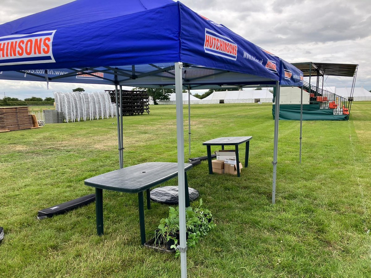 HutchinsonsAgUK's tweet photo. Find us at the Ashby Show on Sunday the 9th!

Join us on the Hutchinsons stand for expert agronomy advice, and to ask us about all the latest developments across our wide range of services including @OmniaUK and #HealthySoils

Event details: https://t.co/b1ZJp5xnwd https://t.co/4PuWiEGWs8