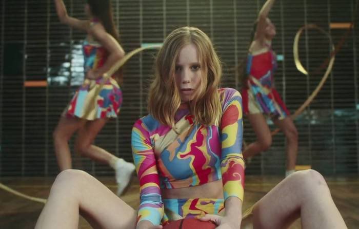 Lo que ha hecho <a href="/c_tangana/">El madrileño</a> es increíble.

Hace unos años una productora de Barcelona llamada “Canada” empezó a despuntar. 

Visualmente lograron elevar sus producciones al punto, que a nivel internacional llamaron la atención de grandes artistas.