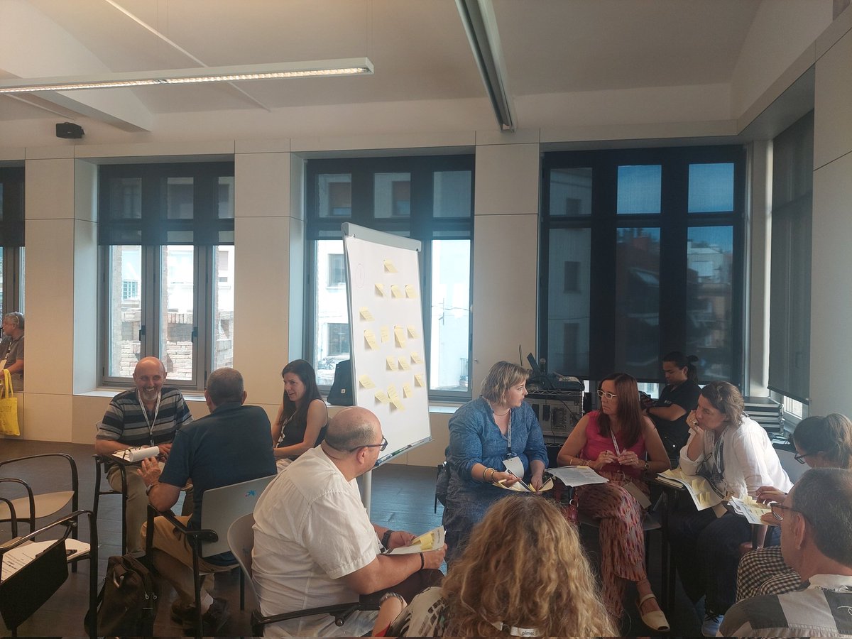 fundacio_pimec's tweet photo. La dinamització segueix en marxa!
Per aprendre tot el que és necessari per emprendre

#emprendremes45 #talentsenior https://t.co/UpmOo9Fmb4