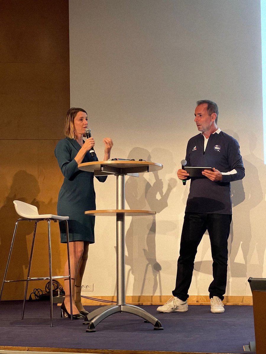 FRAparalympique's tweet photo. 🎽 Les @wpaparis23 s’ouvrent demain au Stade Charléty !
@mariealefur 🎙️💬 « La performance va être au cœur de ces championnats du monde et va permettre de changer les regards sur les personnes en situation de handicap »
📆 Rendez-vous du 8 au 17 juillet https://t.co/3OJwR4Zlbh