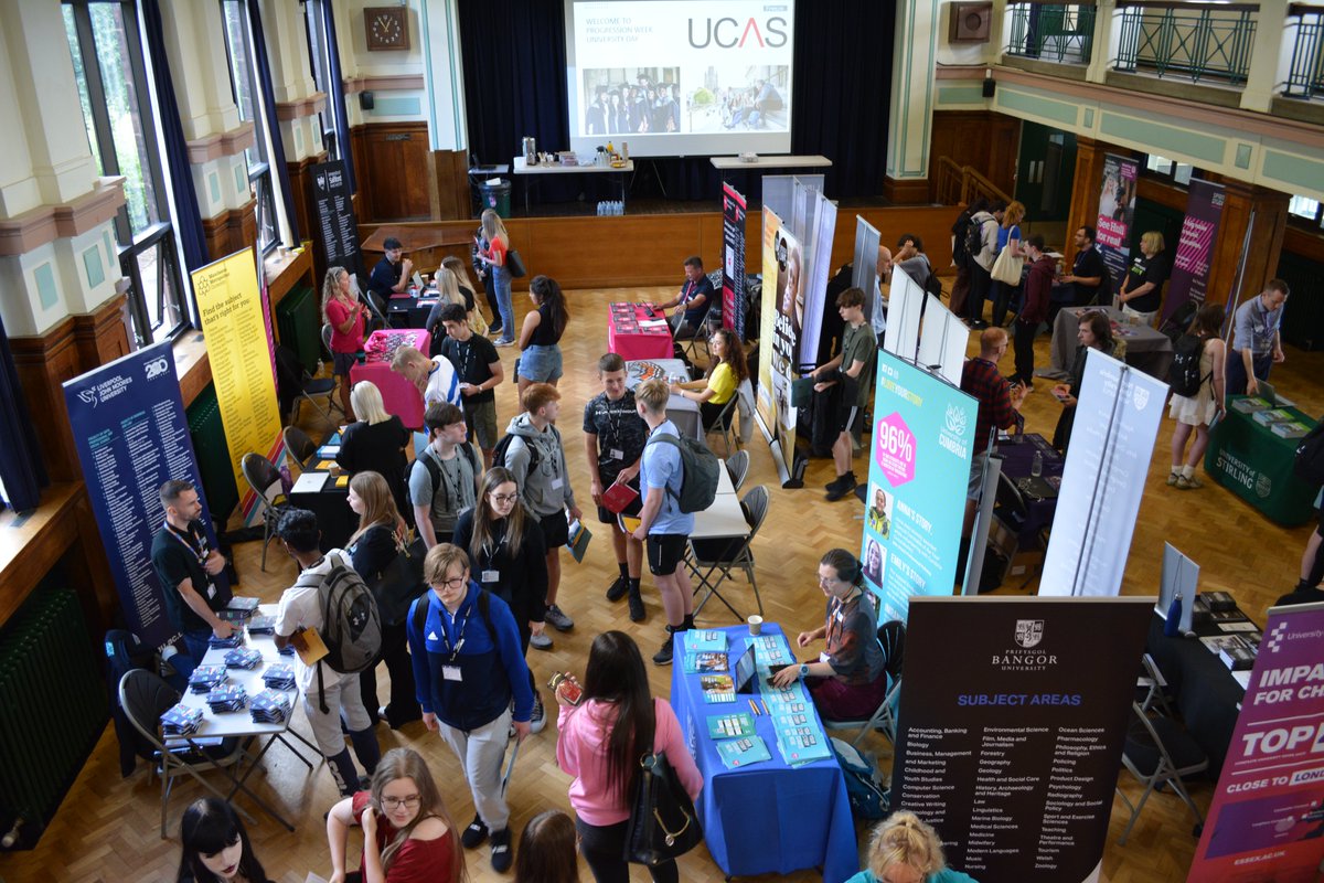 Cowleian's tweet photo. Y12 Progression Week took place last week, with some really great feedback from both students and the visitors who came in to support the students.

We'd like to extend our sincere thanks to all the visitors who came into College.

#ProgressionWeek #Careers #Future #StHelens https://t.co/Z4Y2d9DiOA