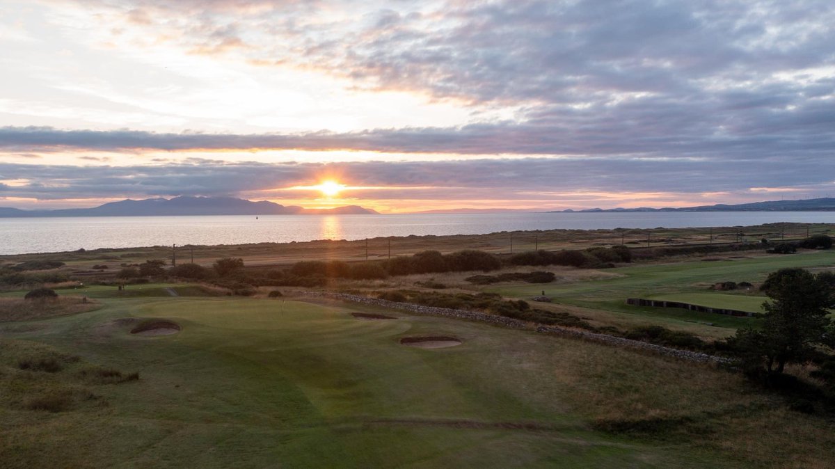 #WeAreHiring 

We are seeking an ambitious and dynamic individual for the highly sought after role of Course Manager at K(B)GC. 

For full job description, hit the link below or email gm@kbgc.co.uk

kbgc.co.uk/the-golf-club