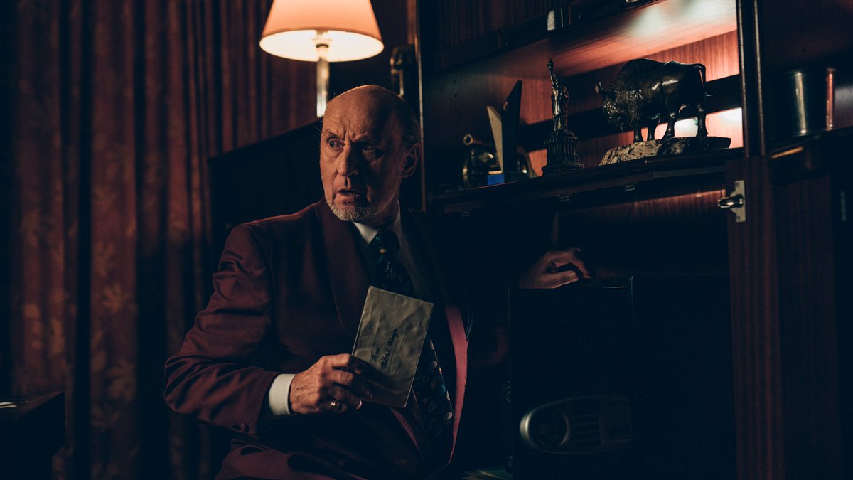 NetflixPL's tweet photo. Nowy rok, nowa tajemnica i nowi członkowie obsady. „Rojst Millenium” wkrótce na Netflix.

W nowe Millenium wchodzą: Magdalena Różdżka, Dawid Ogrodnik, Janusz Gajos, Piotr Fronczewski. https://t.co/i99iSyAl0k