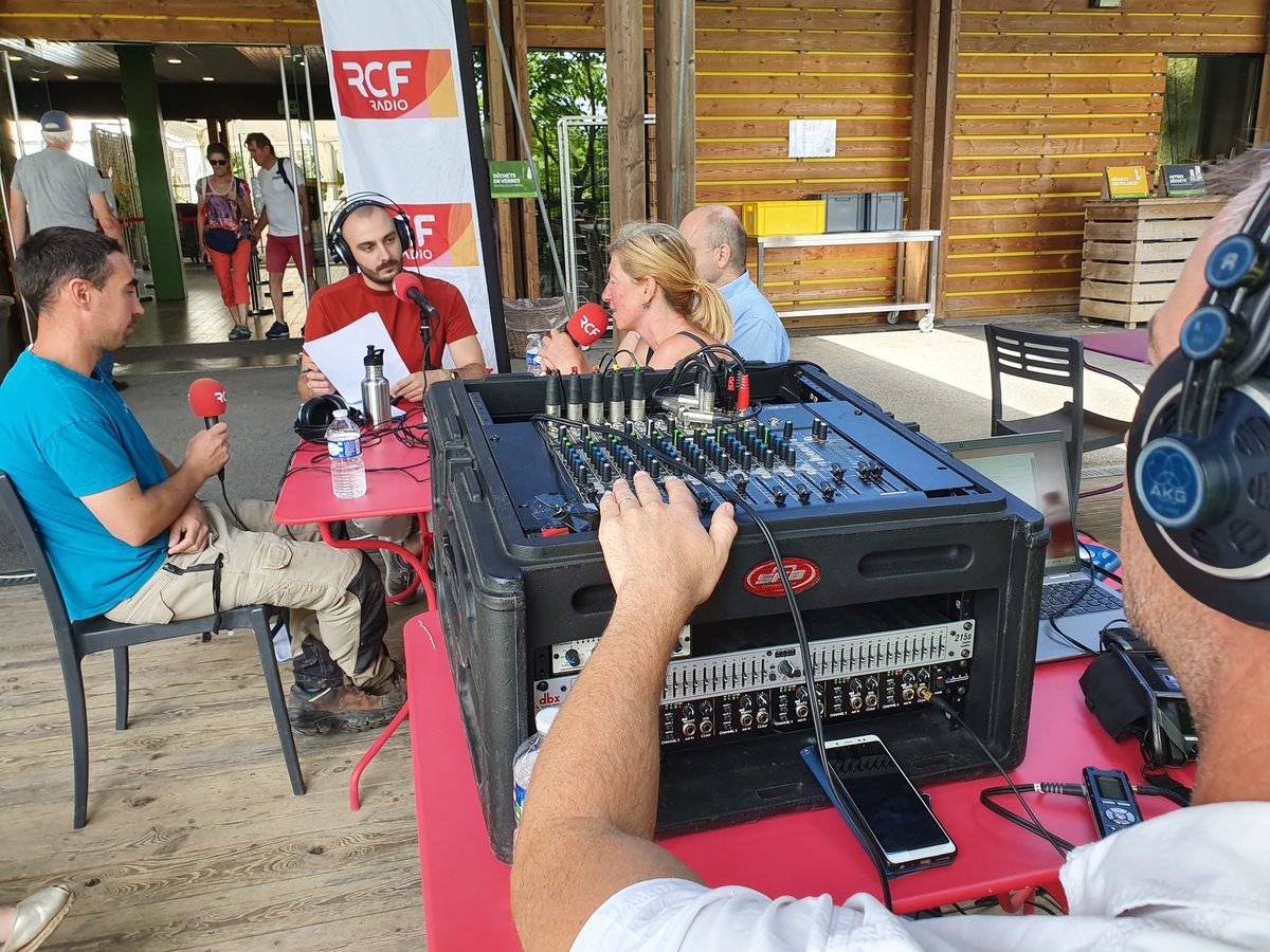 18/19 des #RCF en #Aura au Parc des oiseaux de Villars les Dombes #Ain A écouter ce soir!
<a href="/VisentinManu/">Emmanuel Visentin</a> <a href="/corentinxdubois/">Corentin Dubois</a>