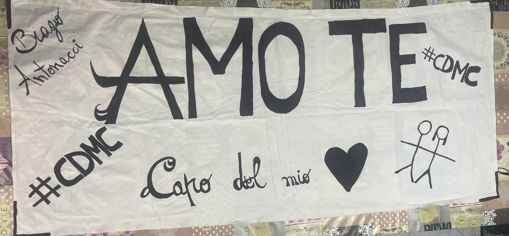 68bdd472ba1e485's tweet photo. @BiagioAntonacci @capodelmiocuore #tisapròaspettare #Siracusa #10luglio #amote #cdmc #lamorecomporta #amorini #seria #iotipensosempresempre https://t.co/oR7nK7WUmJ