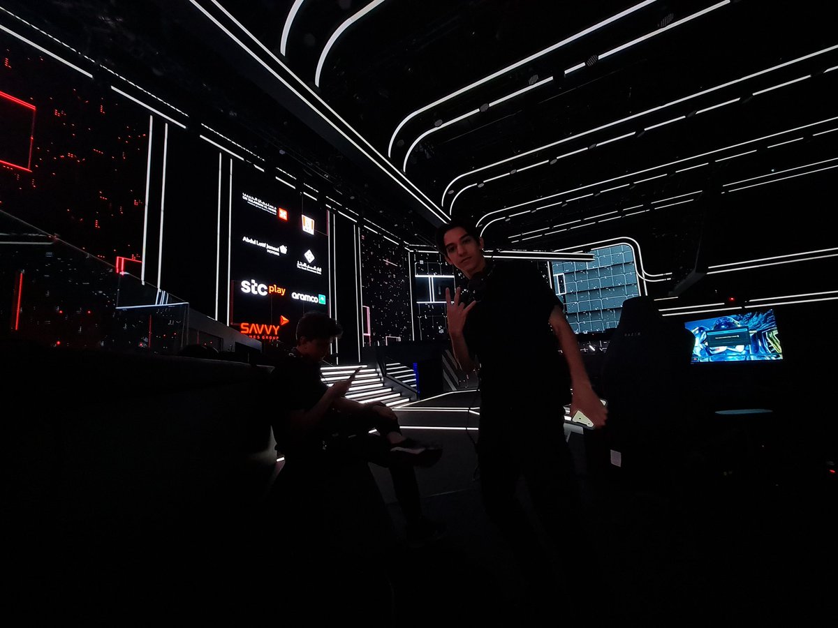 Im_Steph12's tweet image. Second day of #TEKKEN7 at @Gamers8GG with the crazy crew.

@GrossGabry @Simoneu01 @DrixMarcin @SageeFN