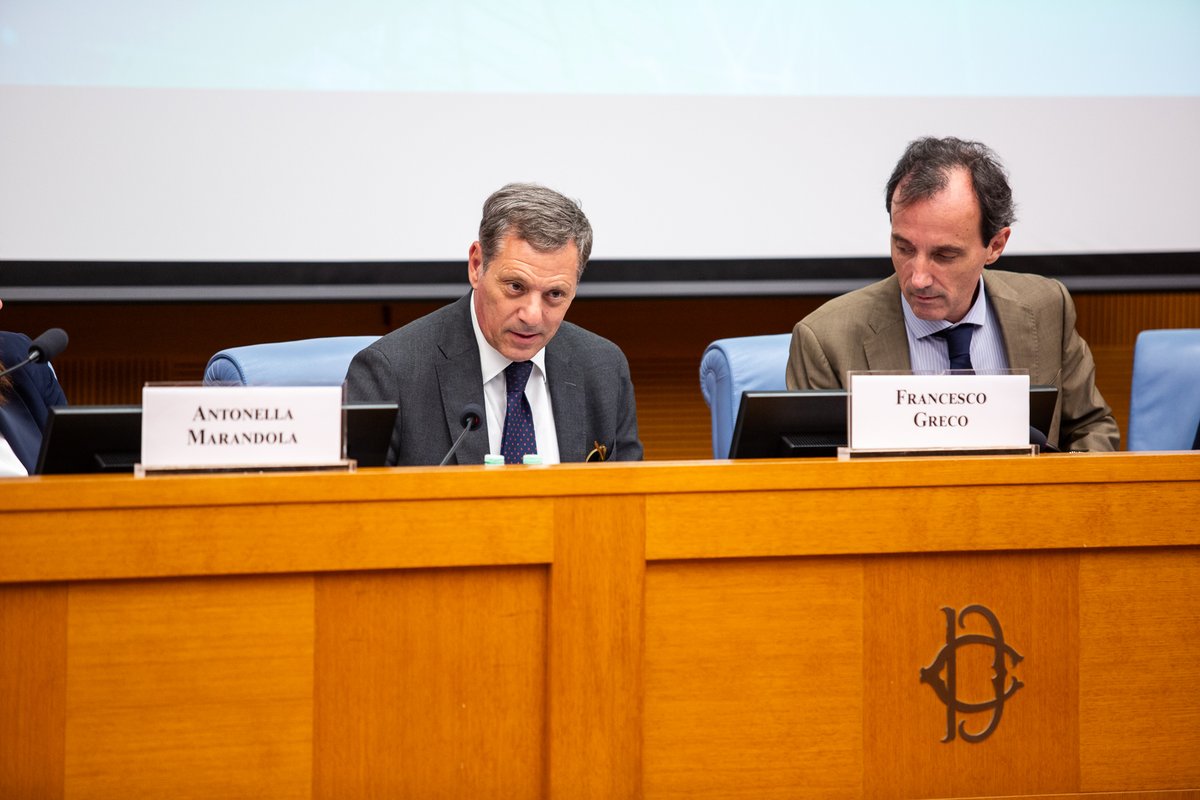 Rivedere i sistemi organizzativi e integrare l'intelligenza artificiale nella professione: questa la sfida del giurista del presente secondo Francesco Greco, Presidente del <a href="/CNF_it/">Consiglio Nazionale Forense</a> 
 📍#FestivaldellaGiustizia ora live a Montecitorio
<a href="/giovaniavvocati/">AIGA GiovaniAvvocati</a> <a href="/sole24ore/">IlSole24ORE</a>