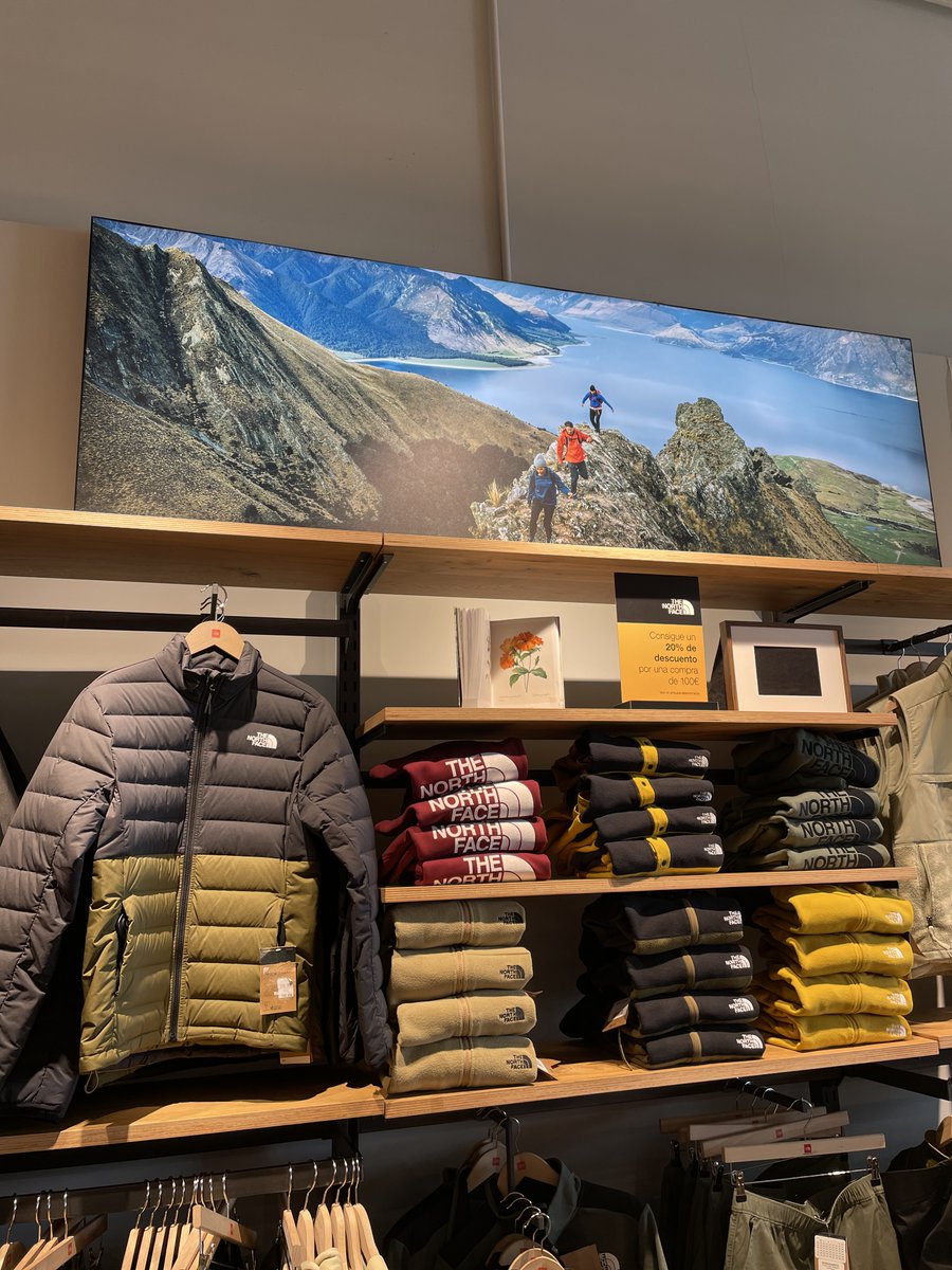 Madrid_Style's tweet photo. ☀Disfruta este verano de todo lo que te aporta el deporte al aire libre ¡y hazlo equipado con descuentos de @thenorthface en Las Rozas #TheStyleOutlets! https://t.co/MwSALjVE7t