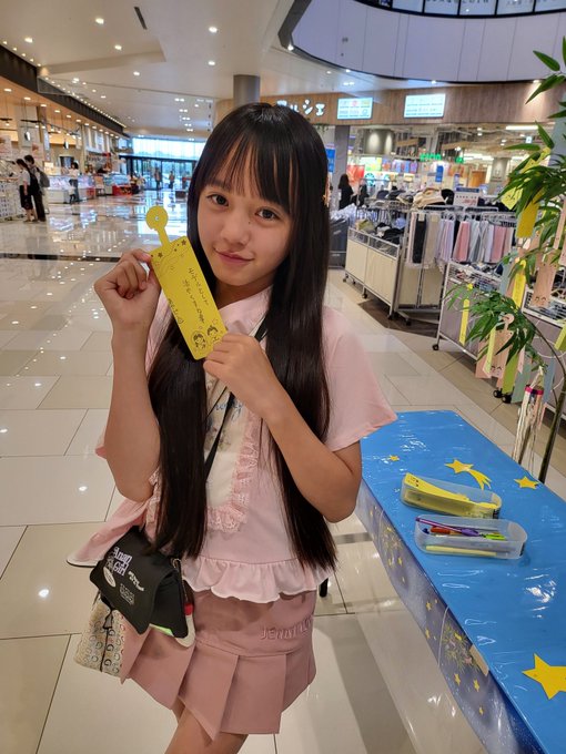 Twitterのコスプレ画像16