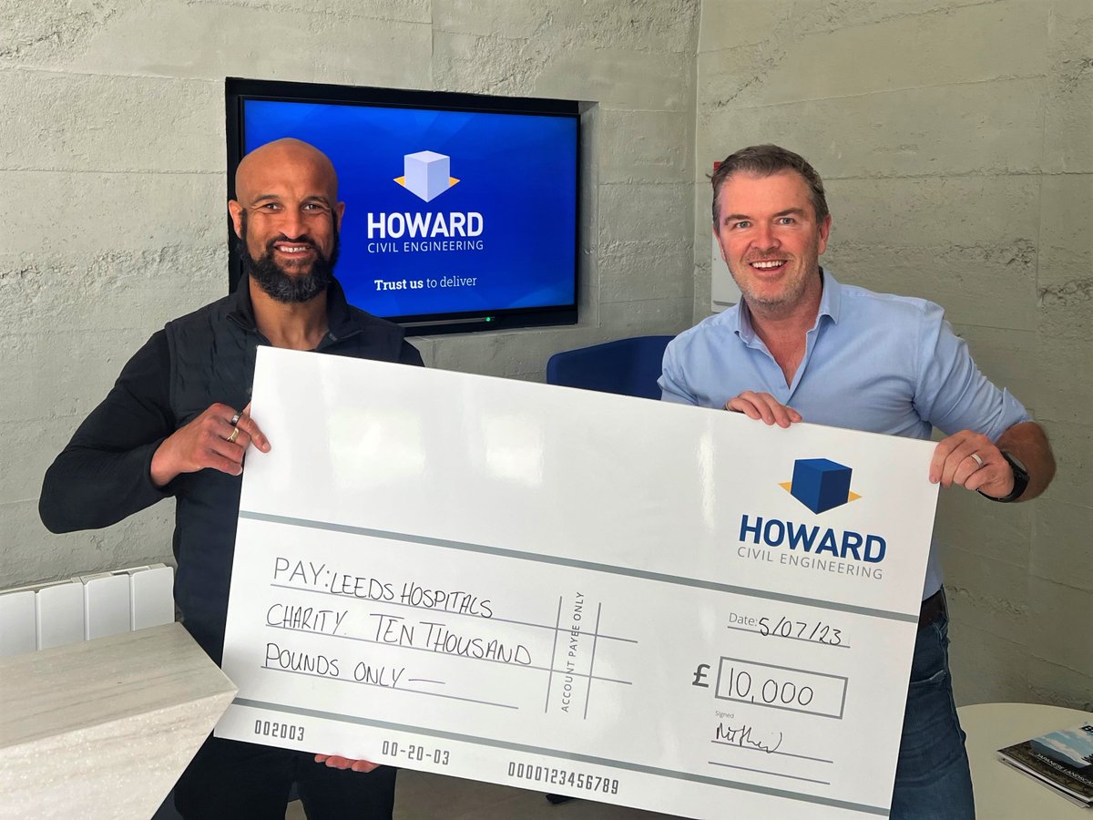 👀 We were thrilled to have Leeds Rhinos legend Jamie Jones Buchanan pop into our office to receive a cheque on behalf of the Leeds Hospital Charity! 👊The money will be used for the Rob Burrow Centre, which will build a specialist Motor Neurone Disease Care Centre in Leeds!