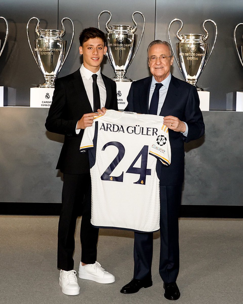 433's tweet photo. Los Blancos have a 🆕 no.24 🇹🇷

📸 @realmadrid https://t.co/kT0EFhUYbb
