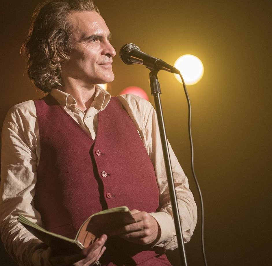 Kotsocha_ke's tweet image. Ukibrush meno for a minute unapause then uendelee

Call it Menopause