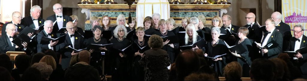 RealShanCothi's tweet photo. Mae’n ddiwrnod SIOCLED y BYD heddi! Unrhyw esgus bois bach 😜 pishyn bach i ddathlu yn ystod Bore Cothi @BBCRadioCymru Bydd yr arbenigwr ym myd y danteithion da ni i ddathlu Richard Holt Melin Llynon a sgwrs da Mair Roberts Cantorion Creigiau i ddathlu 50ml y cor! #limerig ⭐️ https://t.co/paxT1n67Ai