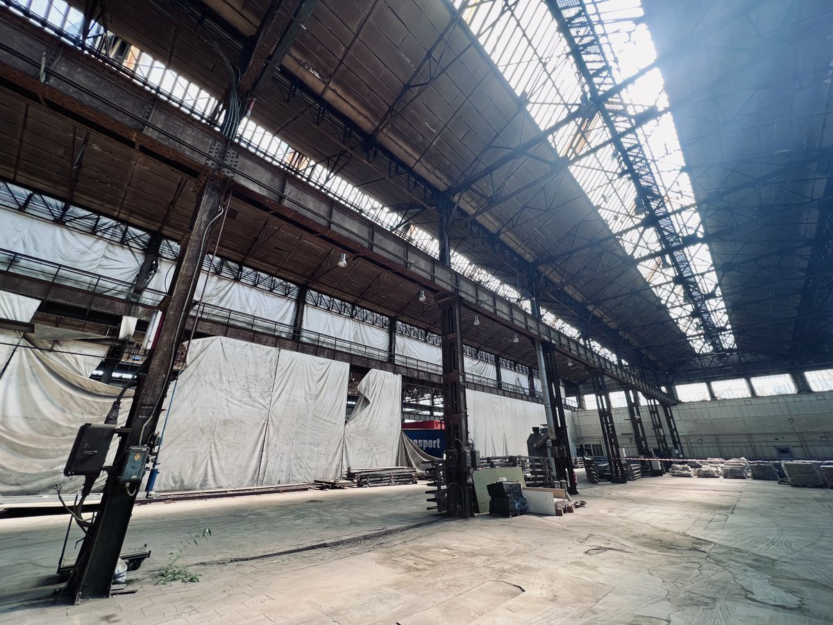 phh_Henry's tweet image. La reconversion du site des ACEC à Herstal, friche industrielle urbaine de +25 ha, est satisfaisant à bien des égards ! Mobilité douce #LowLine, le + grand réseau de chaleur de Wallonie, parc indoor pour 200 emplois, agriculture urbaine,... Un recyclage territorial exemplaire !