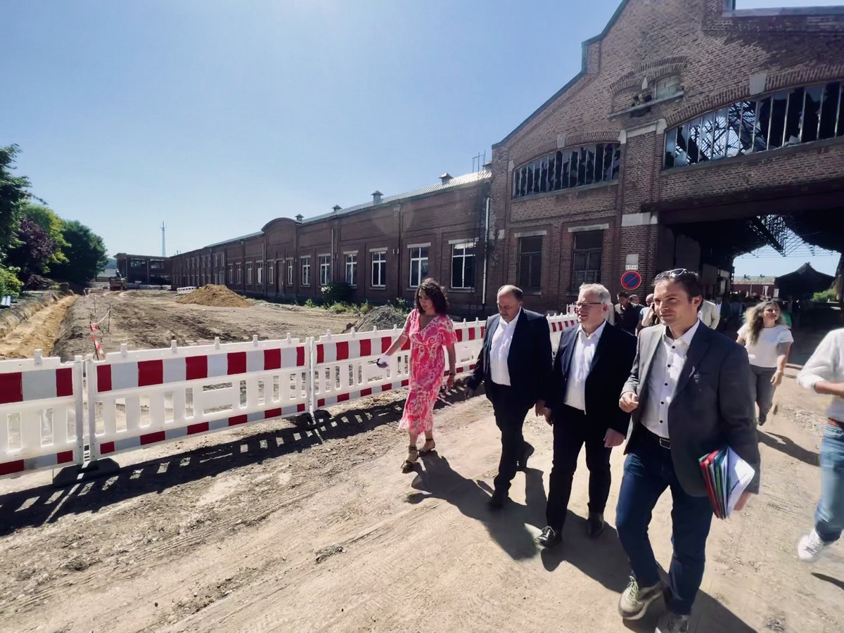 phh_Henry's tweet image. La reconversion du site des ACEC à Herstal, friche industrielle urbaine de +25 ha, est satisfaisant à bien des égards ! Mobilité douce #LowLine, le + grand réseau de chaleur de Wallonie, parc indoor pour 200 emplois, agriculture urbaine,... Un recyclage territorial exemplaire !