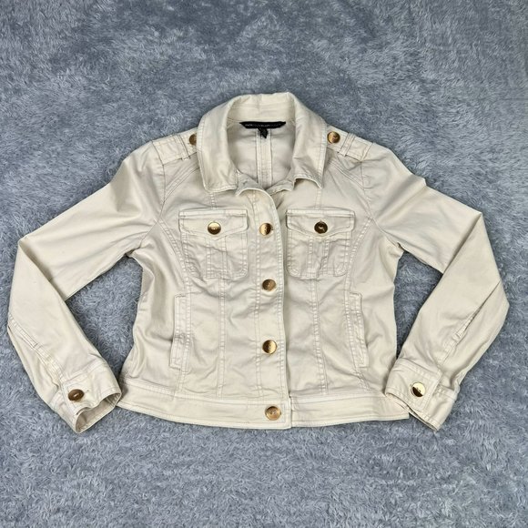 Kimbeme12461's tweet photo. So good I had to share! Check out all the items I'm loving on @Poshmarkapp #poshmark #fashion #style #shopmycloset #whitehouseblackmarket #aeropostale #talbots: https://t.co/70mVS0VT5Y https://t.co/K1qql0YlfL