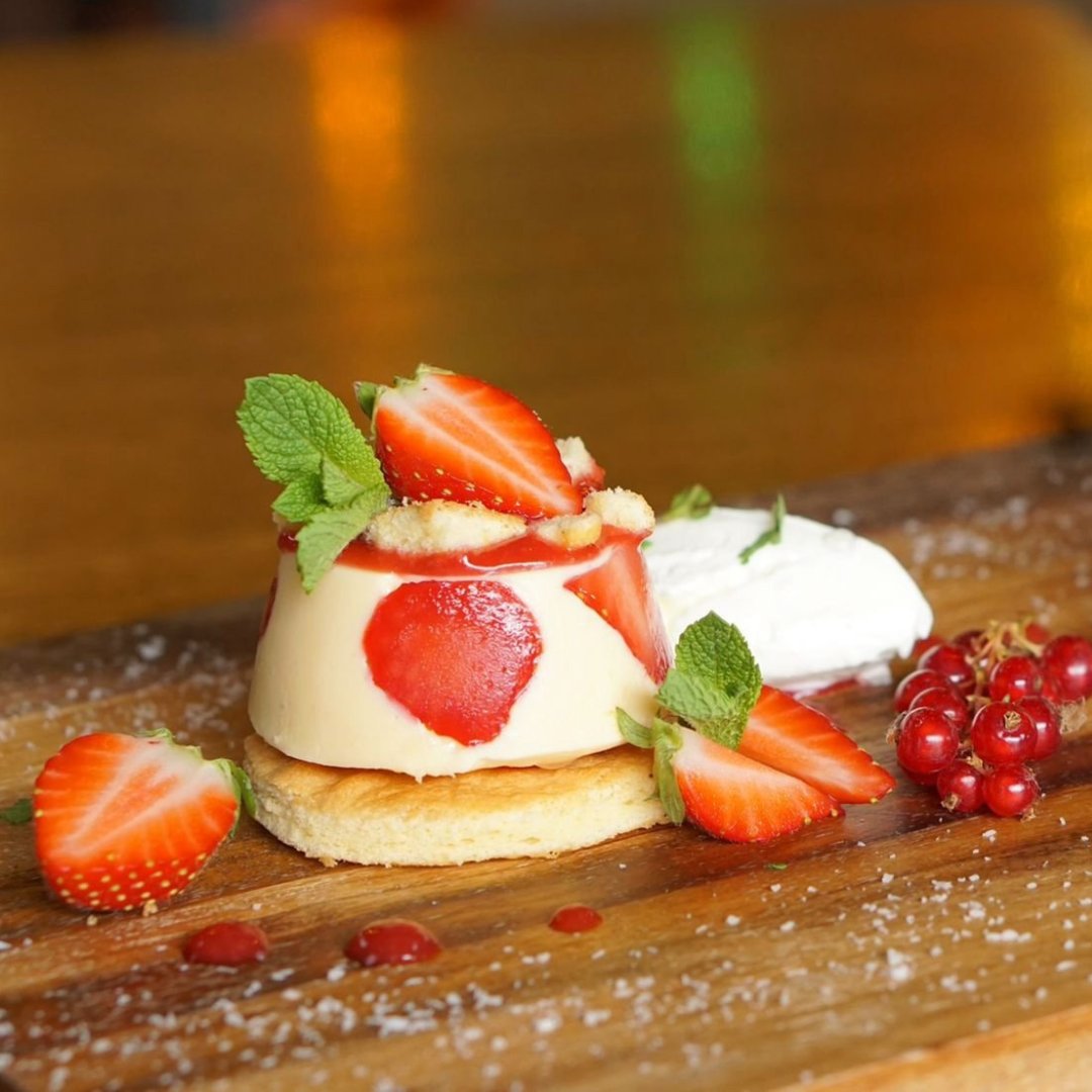 🤤

#deprael #denhaag #horeca #dessert