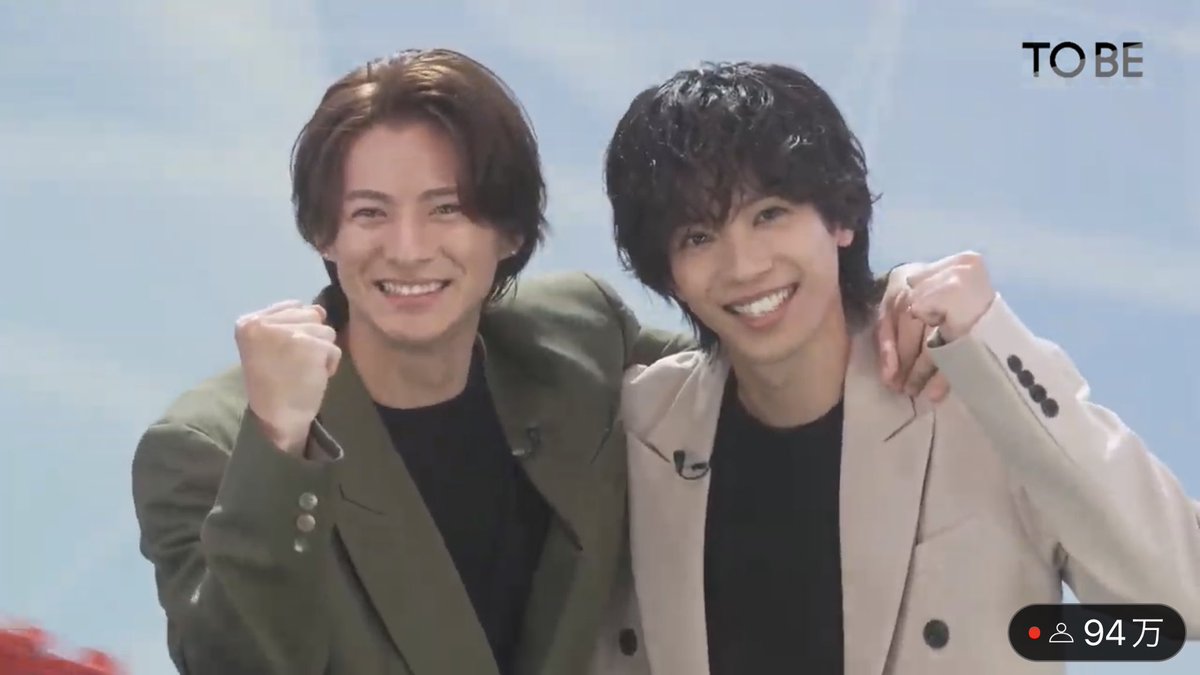 のん tweet media