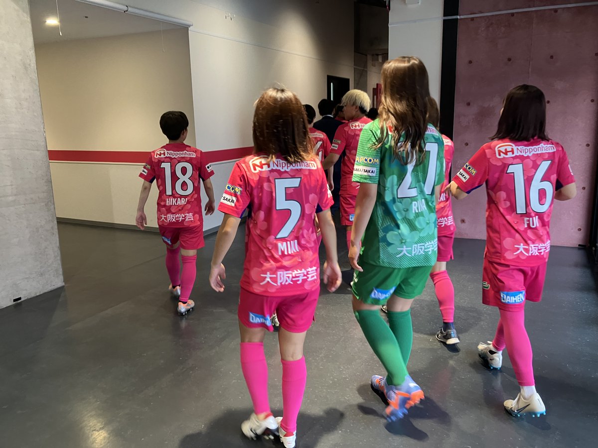 WE_League_JP's tweet photo. ＼ 新ユニフォームを身にまとい🌸／

今シーズンから #WEリーグ 参入の #セレッソ大阪ヤンマーレディース ⚽️
始動日の様子を少しだけ撮影させていただきました📸

#女子サッカー https://t.co/VeWVZ12L8p