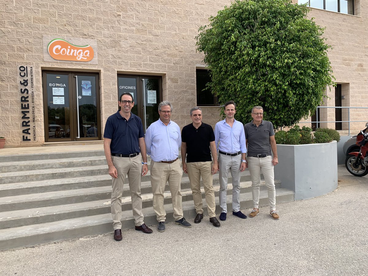 ppmenorca's tweet photo. 📢 Primer día de campaña! 

Nuestros candidatos @CristobalMP y Joan Mesquida, junto a @JVMariBoso, han visitado #Coinga. 

🗣️ Trabajaremos por la competitividad de la industria en Baleares. https://t.co/JWryogZen2