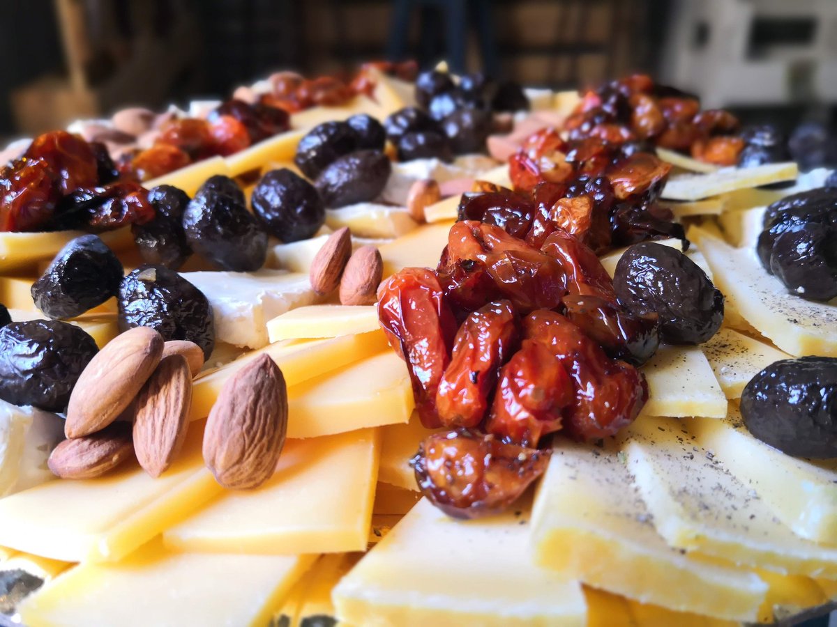 el_pochito11's tweet photo. Un poco de maldad para que se les caiga la baba... Si yo tengo hambre ustedes también... 

#foteando #fotografia #foodphotography #foodporn https://t.co/hWq7mPBZwY