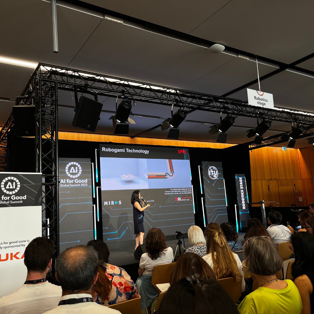 AIforGood's tweet image. @robotician, Professor and Director and Founder of Reconfigurable Robotics Lab at @EPFL_en discussed building soft, reconfigurable, and interactive #robots for #medical and #rehabilitation systems.
@ITU
#ITUaiSummit #AIforGood