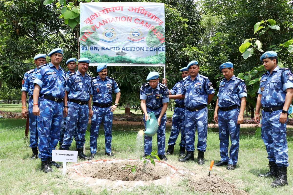 091bn's tweet photo. "FOR A BETTER
TOMORROW, PLANT MORE
TREES TODAY".
Assimilating this quote a mega plantation drive was undertaken under the guidance and supervision of Sh. Amitabh Kumar Commandant 91 Bn. https://t.co/MVJXLLXXfM