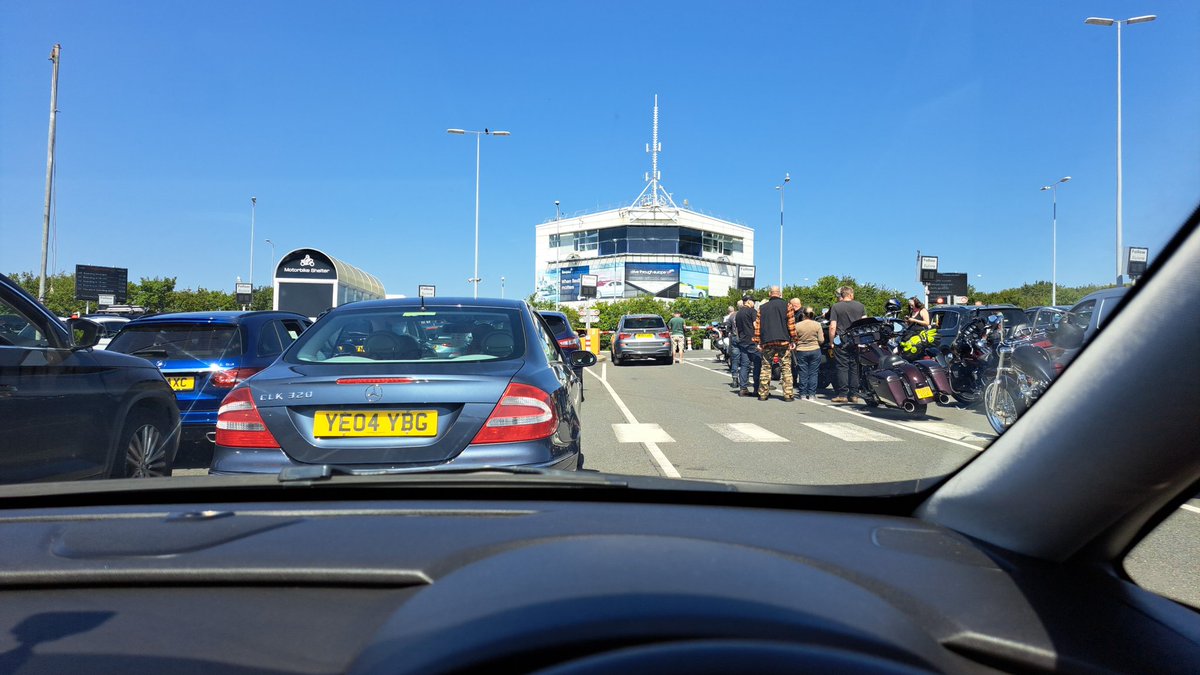 Brett Stone tweet media