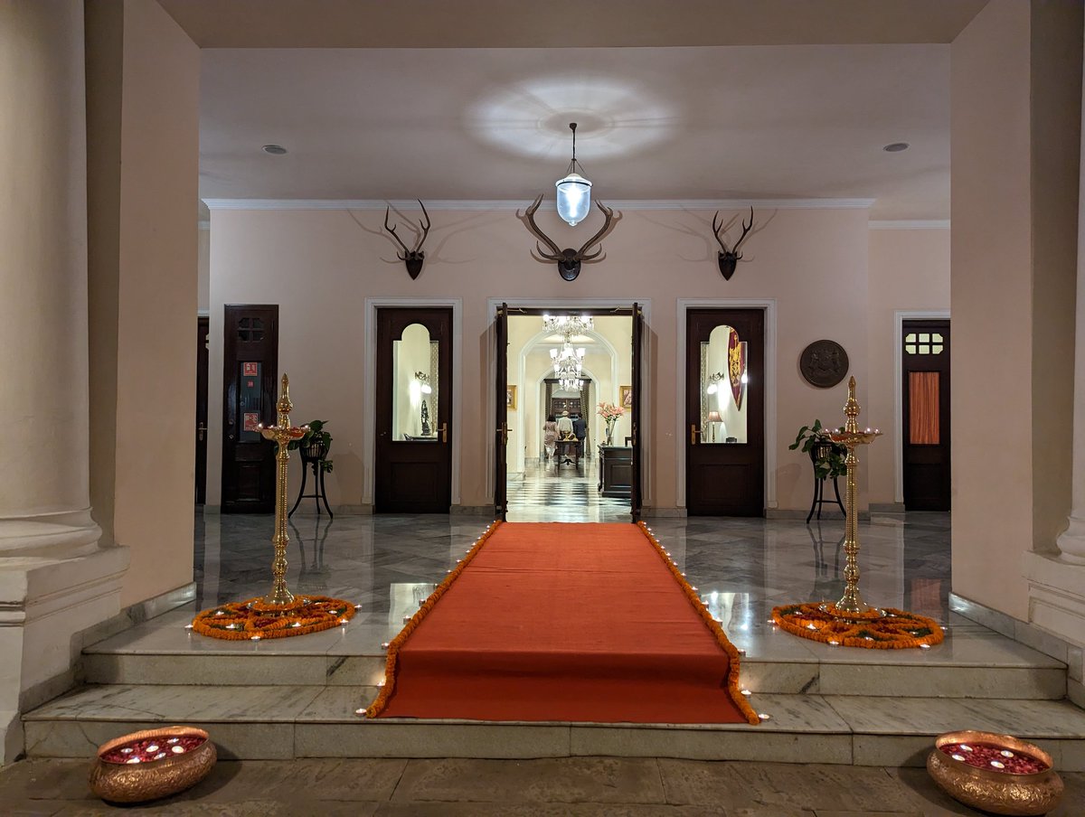 Embrace the essence of royalty as you step into a world of regal charm and impeccable hospitality. Let us pamper you with the grandeur and grace that have been cherished by generations. Experience the epitome of luxury at Taj Nadesar Palace. 

#WarmWelcome #RegalCharm