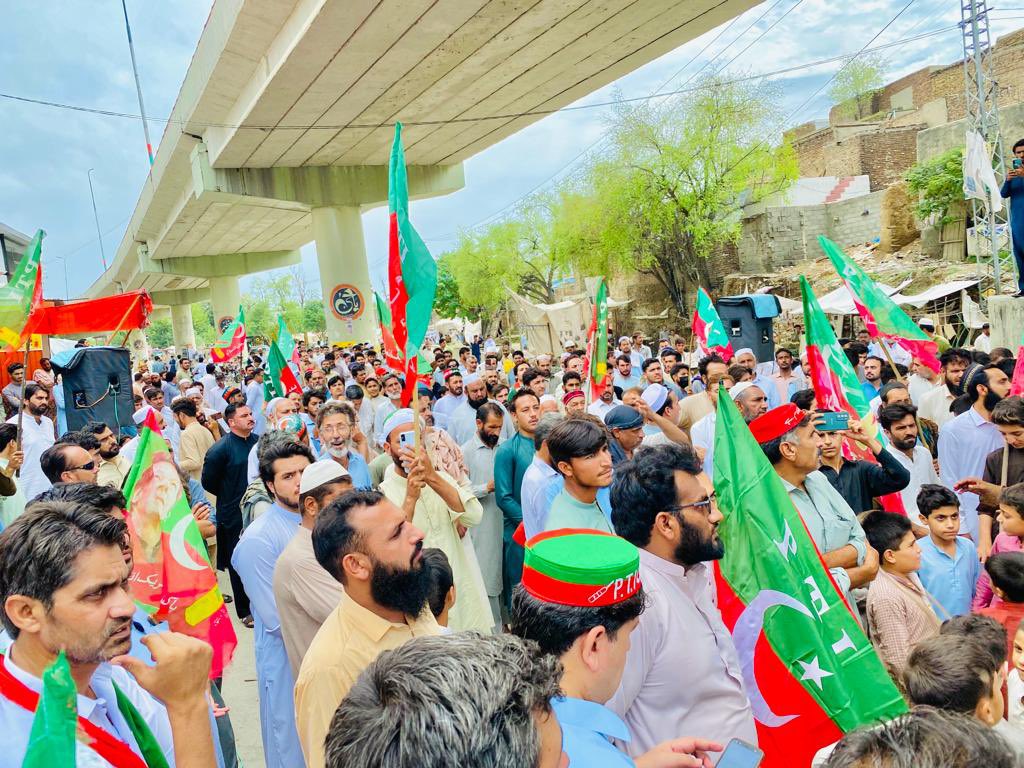 PTI tweet media