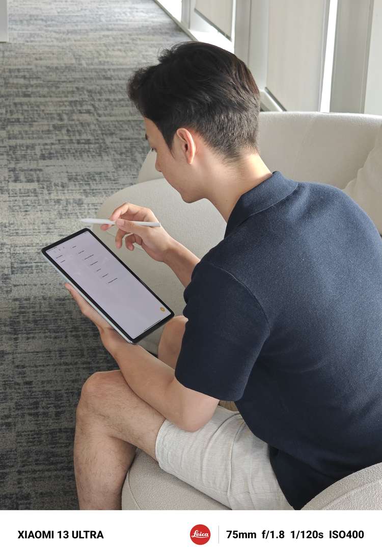 tjchenenwalton's tweet image. Good lighting, easy work. #XiaomiPad6 #BuiltForWork #DesignedForEase