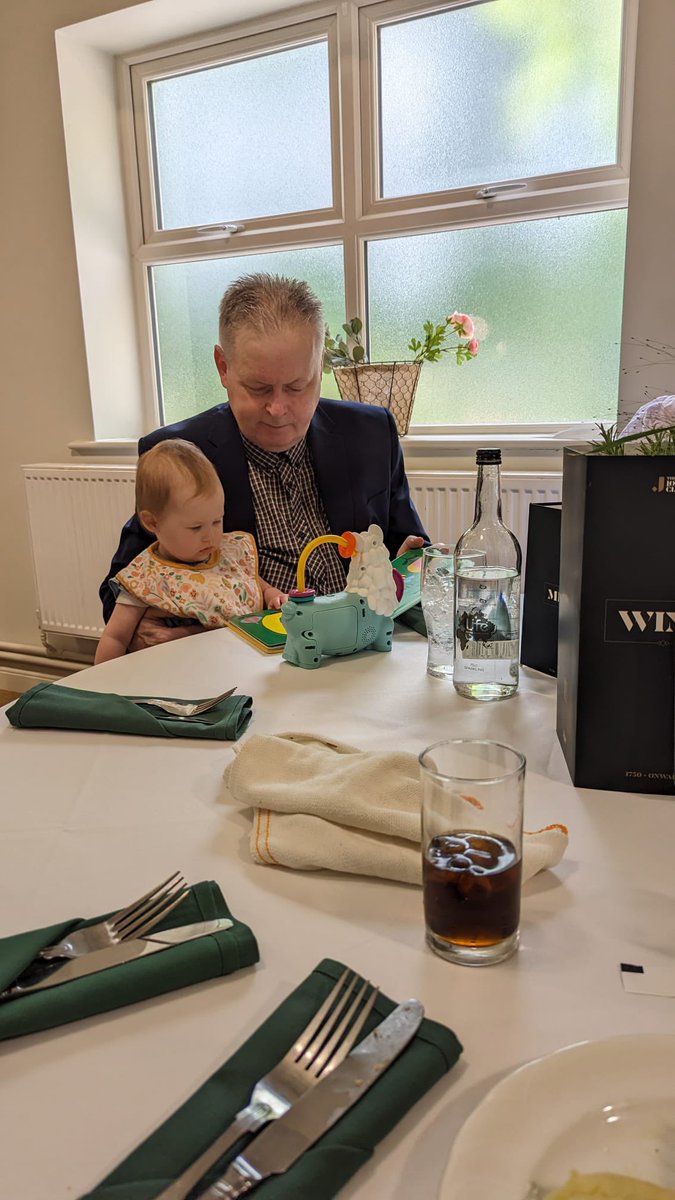 Dave Lowe tweet media