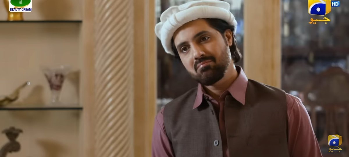 Mahi62372512's tweet photo. Faruk khan tumhe to kaal saab ki diil jeet liya.Mashaa Allah  such an amazing acting. I am just crying when you are. Tum hanesha @iamwahajali ki liye lucky charm ho.S2 mein Faruk khan @asimtheactor ki shadi chahiye. Love from🇧🇩.
#TereBin https://t.co/3Uud1EU0wq