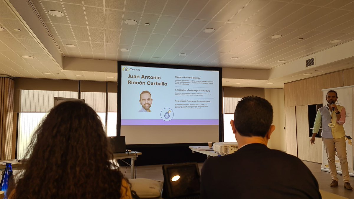 Jornada Educar Sin Fronteras tweet media