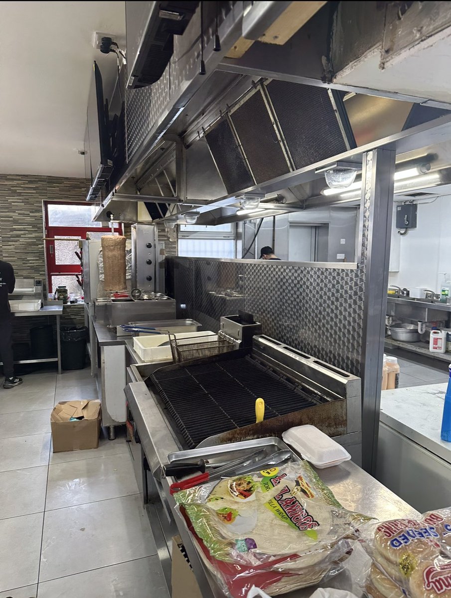 pmjkv's tweet photo. Out with the old..in with the new! A project completed by us this week in Stranraer, Scotland which included the removal of the clients old canopy which was no longer up to regulations and the installation of a new pmj type canopy manufactured in house by us. https://t.co/0OxyFpcW9Z