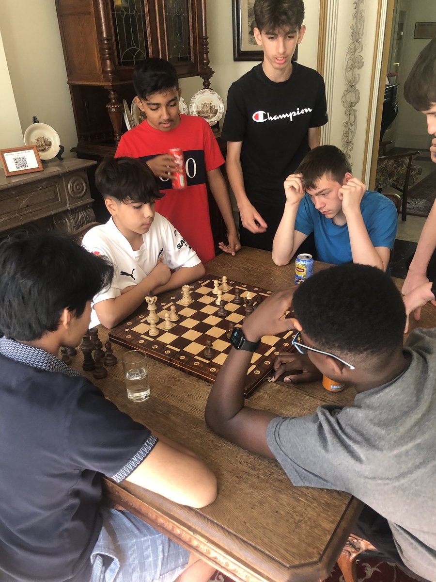 BSBDbattlefield's tweet photo. Our final stop was Talbot House, a resting space for soldiers to relax when they were not in the trenches. https://t.co/0OrJFX0o6O