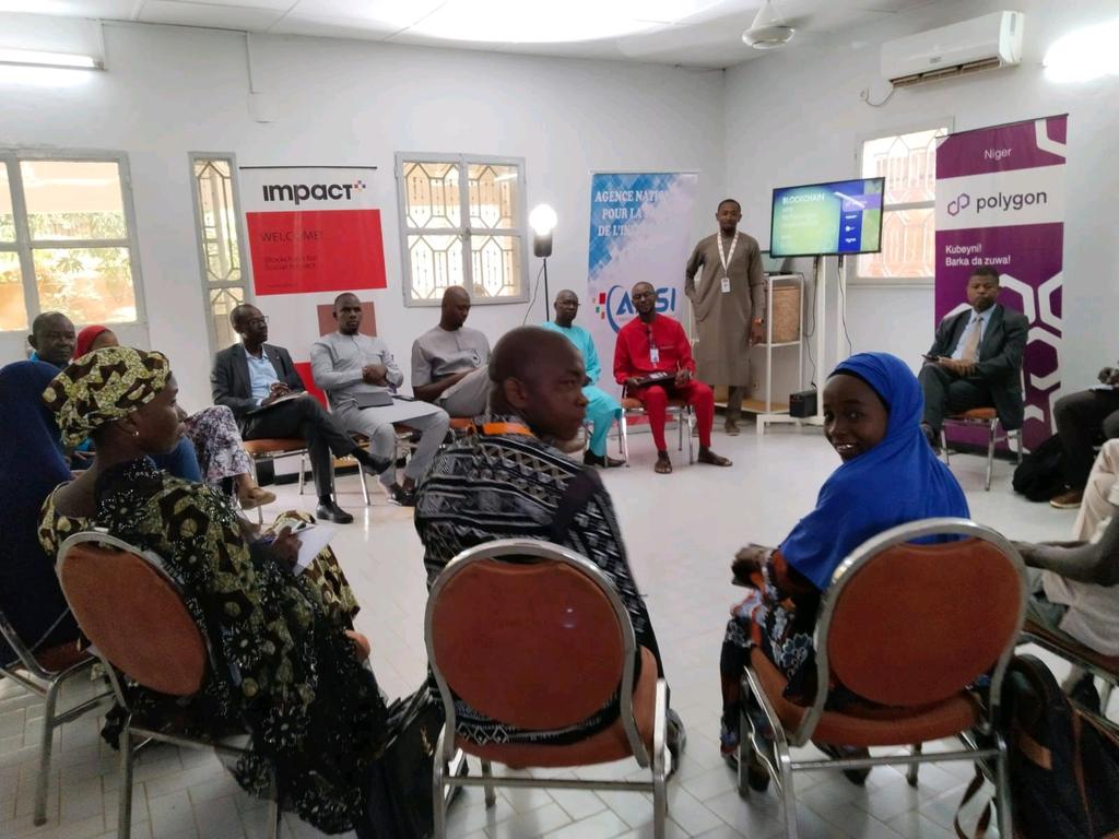 fatima alher tweet media