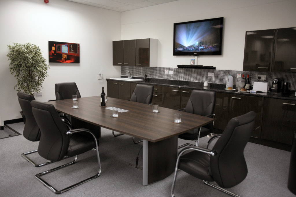 redpartitions's tweet photo. How an #officerefurbishment can boost employee wellbeing 👉 https://t.co/k4FhbokrQa https://t.co/AsHeynCPzs