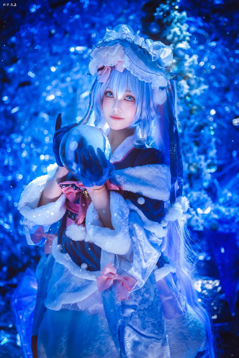 🎵もっと ふわっと ☁️
#初音ミク #Miku 

棉花糖一样雪花❄️松软软🎵好喜欢这一版的雪初音💕 https://t.co/oOuhyd5Vvo