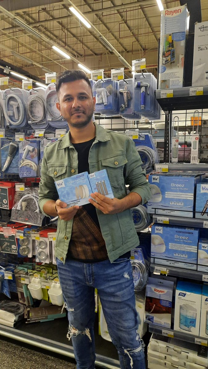 blufilterqatar's tweet photo. Showering with clean and ionized water is one step closer to getting fit and having a healthy lifestyle
Like our Gentlemen, got their new refills to continue having the good benefits of #blushowerfilter it ensures full removal of solid, impurities and efficiently remove 99% of... https://t.co/1DtMhikZ7j
