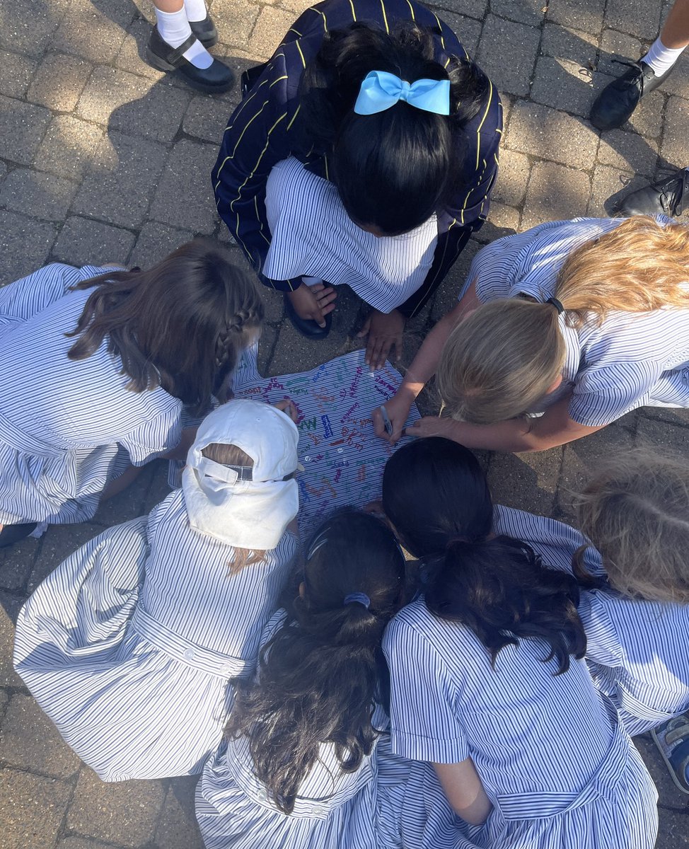 STAHSPrep's tweet photo. Last day rituals 🖊 Year 6 shirt signing #STAHSPrep https://t.co/sSLeSjkPXS