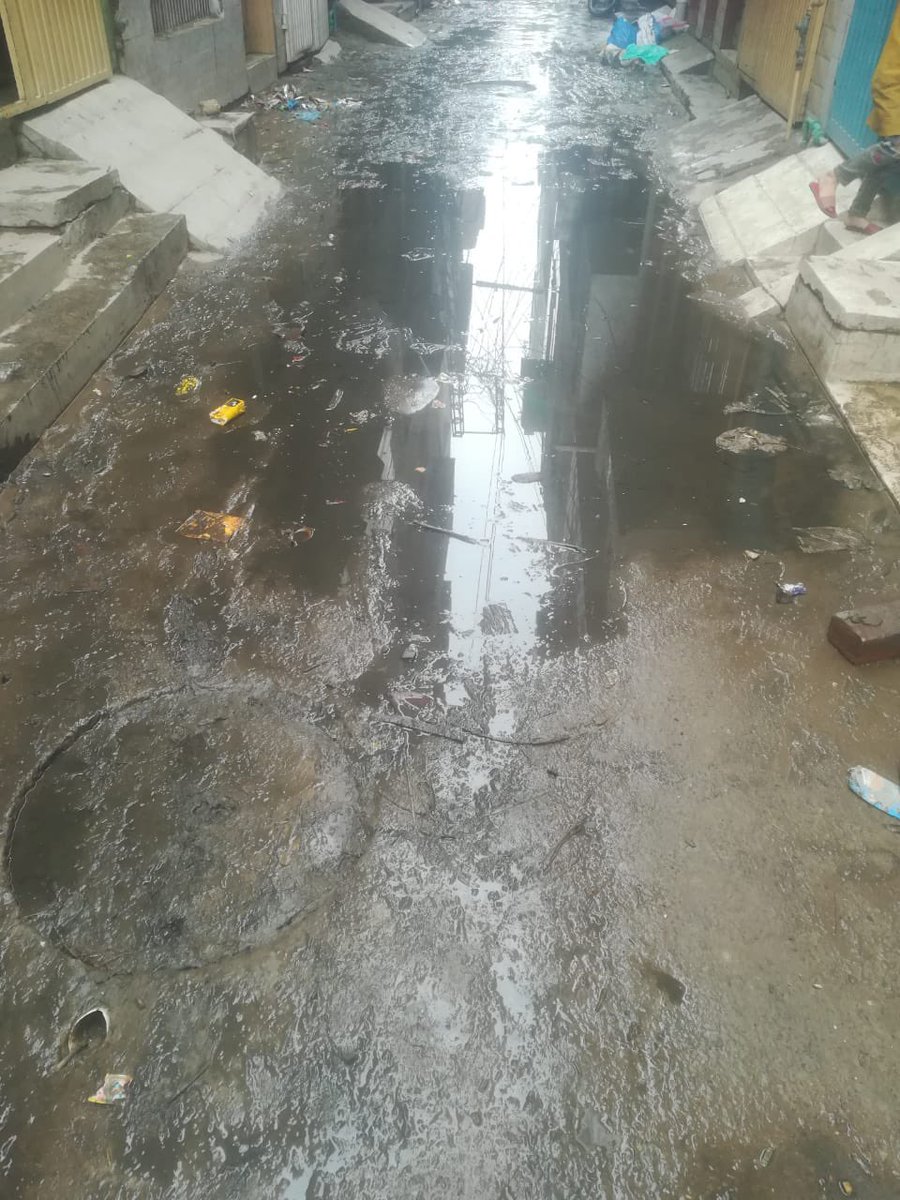 Bilal67Mr's tweet photo. Respected Concern !
The area of  C2 Block china scheme lahore is full of swerage overflow that is very alarming situation.
SDO Mr. Amin not responding us about this pl take strict action… @commissionerlhr @lahore_wasa 
 
Contact: Jahanzaib
03214305729 https://t.co/Ry9IsDobC1