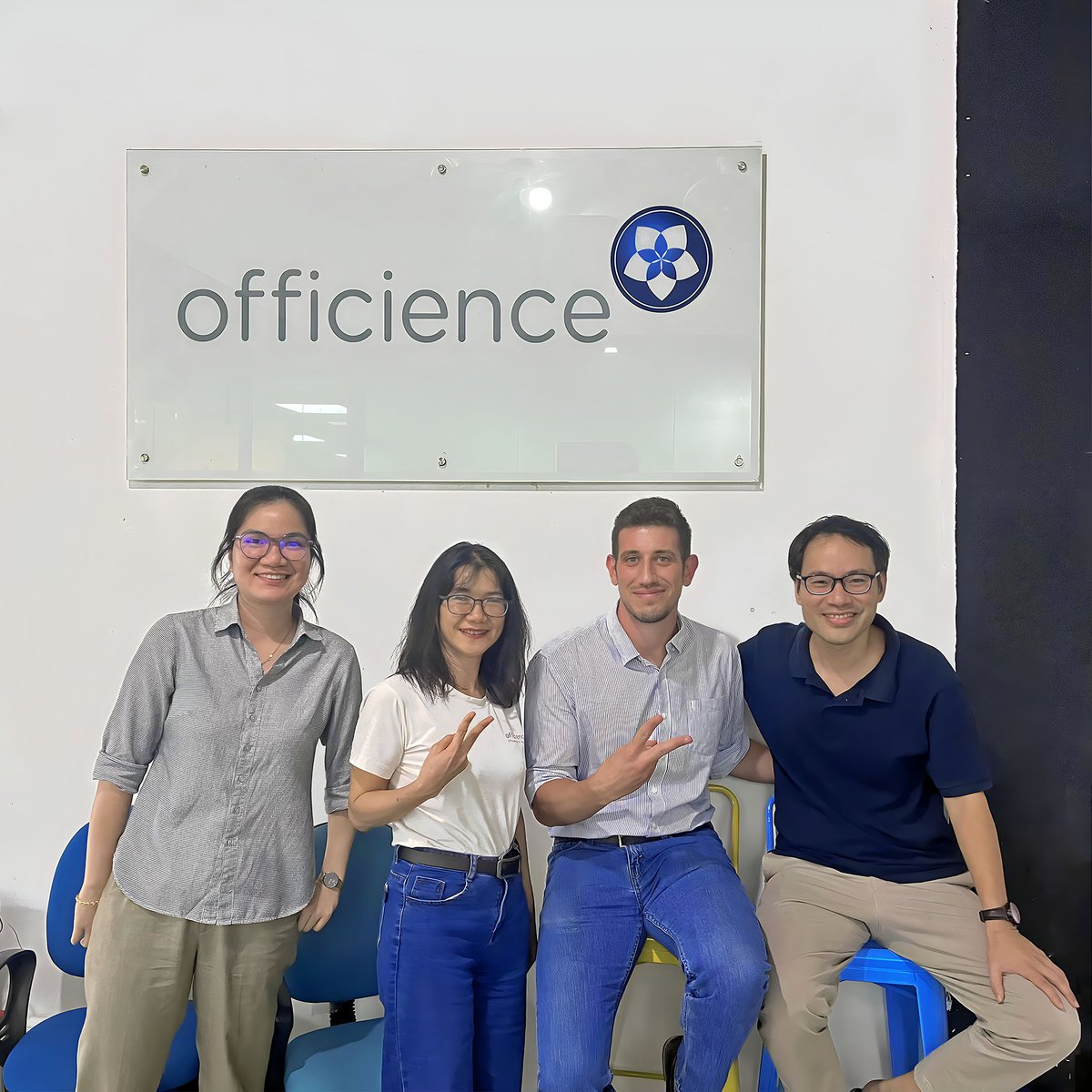 Officience tweet media